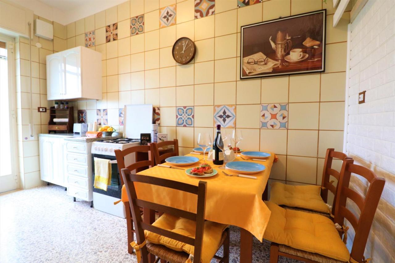 Painter House Apartment Sant'Agnello Luaran gambar